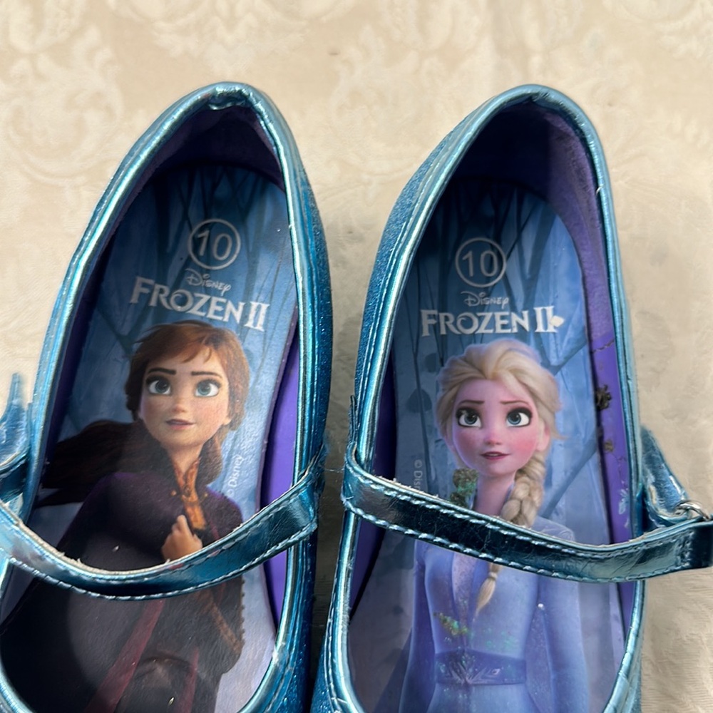 Disney’s Frozen II. Blue glittery shoes with gems Velcro closing size 10. - Picture 4 of 5